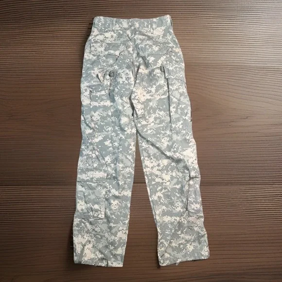 US Army Combat Uniform ACU Digital Camo Cargo Pants Mens M 32x30 Military USA - Picture 2 of 7